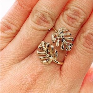 Double Monstera Leaf Ring